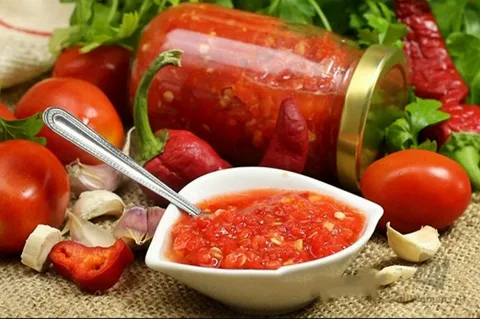 تصویر 4 از رب گوجه فرنگی خرم بدون مواد نگهدارنده و افزودنی